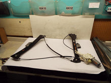 Load image into Gallery viewer, FRONT DOOR WINDOW REGULATOR CLK320 CLK350 CLK430 CLK500 03-09 Right - MRK225818