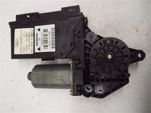 Load image into Gallery viewer, Power Window Motor AUDI A4 2002 - MRK227839