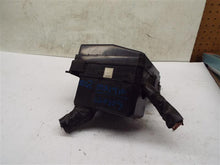 Load image into Gallery viewer, Fuse Box Mitsubishi Outlander 2010 - MRK229863