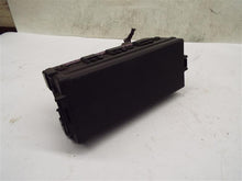 Load image into Gallery viewer, Fuse Box Ford Freestyle 2006 - MRK229887