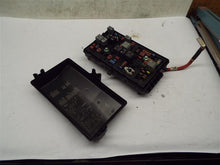Load image into Gallery viewer, Fuse Box Buick Lacrosse 2012 - MRK231066