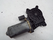 Load image into Gallery viewer, Power Window Motor BMW 325I 2002 - MRK235477