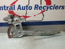 Load image into Gallery viewer, FRONT WINDOW REGULATOR Ford Excursion F250SD F350SD F450SD 03 04 05 - 12 Right - CTL235742