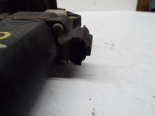 Load image into Gallery viewer, POWER WINDOW MOTOR Tiburon 2003 03 2004 04 2005 05 06 07 08 Right - MRK235981