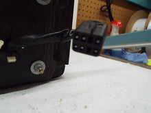 Load image into Gallery viewer, SIDE VIEW MIRROR Tahoe Yukon 2000 00 2001 01 2002 02 Right - MRK237978