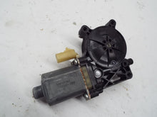 Load image into Gallery viewer, Power Window Motor Chevrolet Malibu 2013 - MRK238110