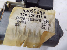 Load image into Gallery viewer, Power Window Motor Volkswagen Jetta 2002 - MRK238808