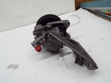 Load image into Gallery viewer, POWER STEERING PUMP 530i 525i 2006 06 - MRK238822
