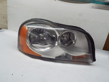 Load image into Gallery viewer, HEADLIGHT LAMP ASSEMBLY Volvo XC90 03 04 05 06 07 08 09 Right - MRK239395