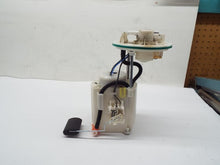 Load image into Gallery viewer, FUEL PUMP Kia Soul 2012 12 2013 13 - MRK239442