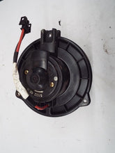 Load image into Gallery viewer, HEATER BLOWER MOTOR ML320 ML55 2000 00 01 02 - 05 - MRK239877