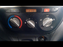 Load image into Gallery viewer, Temp Climate AC Heater Control Toyota Rav 4 2001 01 2002 02 2003 03 - CTL240420