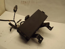 Load image into Gallery viewer, Fuse Box Mercury Milan 2008 - MRK240936