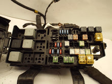 Load image into Gallery viewer, Fuse Box Mercury Milan 2008 - MRK240936