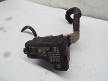 Load image into Gallery viewer, Fuse Box Nissan Sentra 2005 - MRK241741