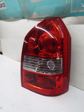 Load image into Gallery viewer, TAIL LIGHT LAMP ASSEMBLY Hyundai Tucson 05 06 07 08 09 Right - MRK241879