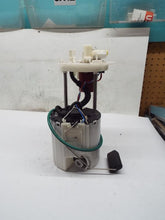 Load image into Gallery viewer, FUEL PUMP Chevrolet Cruze 2013 13 2014 14 2015 15 2016 16 - MRK242906
