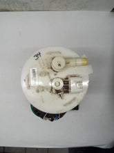 Load image into Gallery viewer, FUEL PUMP Chevrolet Cruze 2013 13 2014 14 2015 15 2016 16 - MRK242906