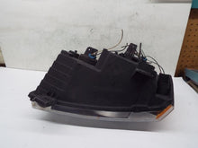 Load image into Gallery viewer, HEADLIGHT LAMP ASSEMBLY Jeep Grand Cherokee 05 06 07 Right - MRK243361