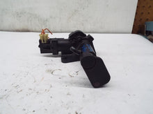 Load image into Gallery viewer, POWER WINDOW MOTOR Caravan Voyager 2001 01 02 03 04 05 - 13 Quarter Mount Right - MRK243425