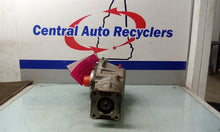 Load image into Gallery viewer, TRANSFER CASE MDX Pilot Ridgeline 2003 03 04 05 06 - 08 - CTL243629