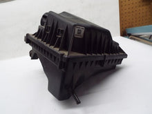 Load image into Gallery viewer, Air Cleaner Box Chevrolet Cruze 2016 - MRK244839