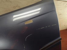 Load image into Gallery viewer, FENDER BMW 320i 325i 330i 02 03 04 05 Left - MRK245619