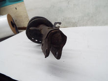 Load image into Gallery viewer, Strut Shock Nissan Juke 2013 - MRK246250