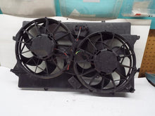 Load image into Gallery viewer, RADIATOR FAN ASSEMBLY Ford Focus 2005 05 2006 06 2007 07 - MRK246303