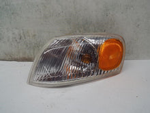 Load image into Gallery viewer, PARKLAMP Toyota Corolla 1998 98 1999 99 2000 00 Left - MRK246305