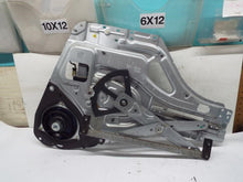 Load image into Gallery viewer, FRONT WINDOW REGULATOR Kia Sportage 05 06 07 - 10 Left - MRK246518