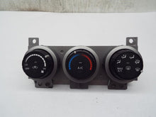 Load image into Gallery viewer, Temp Climate AC Heater Control Rogue 2008 08 2009 09 2010 10 - MRK247584