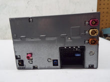 Load image into Gallery viewer, Radio BMW 328I 2010 - MRK248075