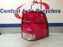 Load image into Gallery viewer, TAIL LIGHT LAMP ASSEMBLY Ford Expedition 03 04 05 06 Right - CTL249143