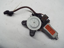 Load image into Gallery viewer, POWER WINDOW MOTOR Santa Fe 20001 01 2002 02 2003 03 04 05 06 Front Right - MRK249867