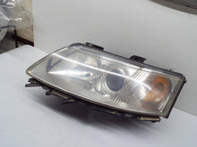 Load image into Gallery viewer, HEADLIGHT LAMP ASSEMBLY Saab 9-3 99 00 01 02 03 Left - MRK249930
