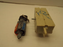 Load image into Gallery viewer, IGNITION SWITCH B-2300 B-2500 B-4000 F350 92 - 04 - MRK250406