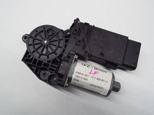 Load image into Gallery viewer, Power Window Motor Volkswagen Golf 2004 - MRK252484