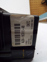 Load image into Gallery viewer, Temperature Controls MOUNTAINEER 2004 - MRK252878