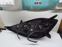 Load image into Gallery viewer, HEADLIGHT LAMP ASSEMBLY Toyota Sienna 06 07 08 09 10 Right - MRK253143