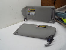 Load image into Gallery viewer, INTERIOR SUN VISORS Honda Pilot 2006 06 2007 07 2008 08 - MRK253494