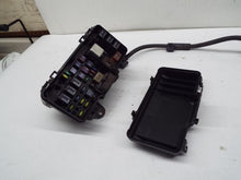 Load image into Gallery viewer, FUSE BOX Honda Pilot 2004 04 2005 05 2006 06 2007 07 2008 08 - MRK253509