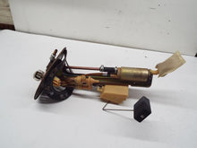 Load image into Gallery viewer, Fuel Pump Subaru Impreza Forester 1999 99 2000 00 2001 01 2002 02 - MRK253671