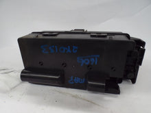 Load image into Gallery viewer, Fuse Box Chevrolet Malibu 2011 - MRK255091
