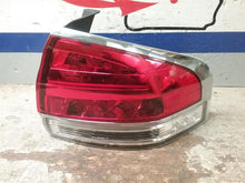 Load image into Gallery viewer, TAIL LIGHT LAMP ASSEMBLY Lincoln MKX 11 12 13 14 15 Right - CTL289195