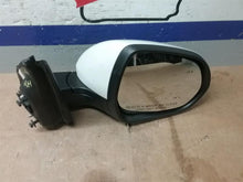 Load image into Gallery viewer, Side View Door Mirror ENCORE GX 2020 - CTL293834