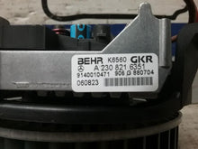 Load image into Gallery viewer, HEATER BLOWER MOTOR E320 E280 E350 E63 03 04 05 06 07 - CTL296388