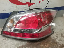 Load image into Gallery viewer, OUTER TAIL LIGHT LAMP Nissan Altima 2014 14 2015 15 Right - CTL300530