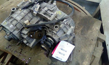 Load image into Gallery viewer, TRANSFER CASE Silverado 1500 Pickup 1500 Pickup Sierra 1500 Pickup 99-06 - CTL301770