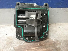 Load image into Gallery viewer, Transfer Case Actuator Motor Jeep Cherokee 2019 - CTL308582